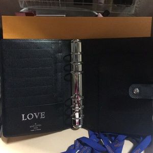 Louis Vuitton MM Agenda Price Firm